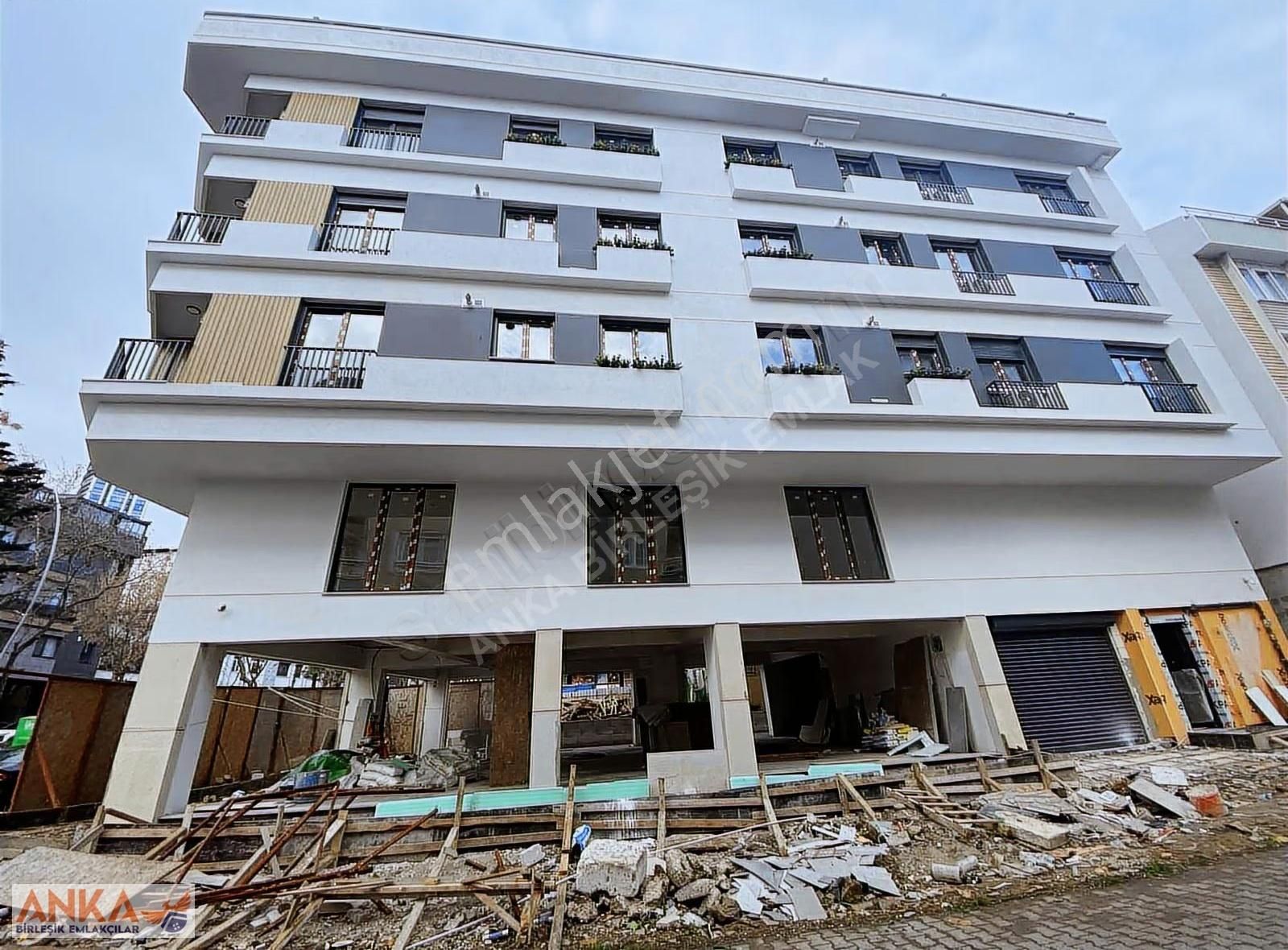 Ataşehir Fetih Mah.cadde Üstü Süper Lüx 4+2 Çatı Dublex Fırsat !