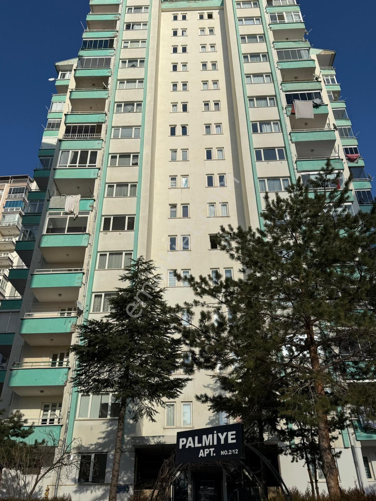 Anadolu Emlaktan Satılık Cadde Üzeri Mimsin Dairesi