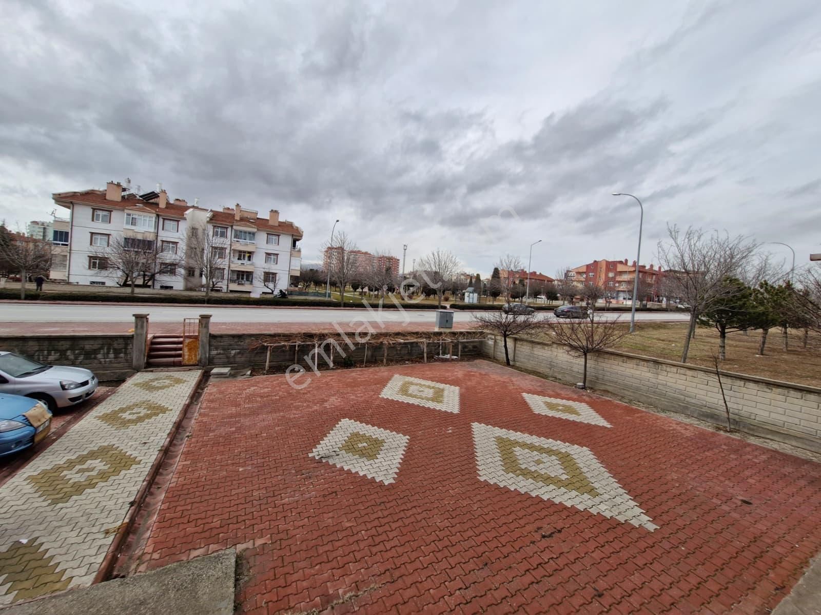 ✅kosova Mahallesi Cadde Cephe 3+1 Bakımlı Geniş Daire - Görsel 17