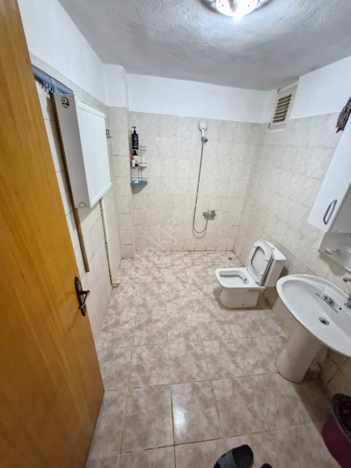 ✅kosova Mahallesi Cadde Cephe 3+1 Bakımlı Geniş Daire - Görsel 3