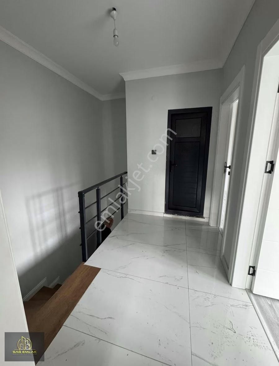 Bağlarbaşında Kiralık Daire 3+1 Dublex Yerden Isıtma - Görsel 13