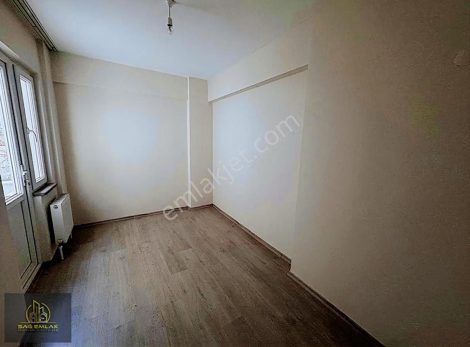 Bağlarbaşında Metroya 5 Dk Yenilenmiş 2+1 Kiralık Daire - Görsel 6