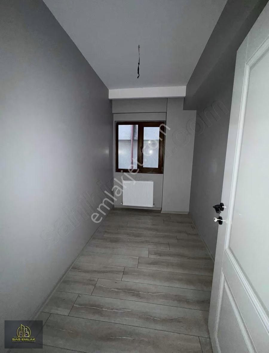 Bağlarbaşında Kiralık Daire 3+1 Ara Kat - Görsel 7
