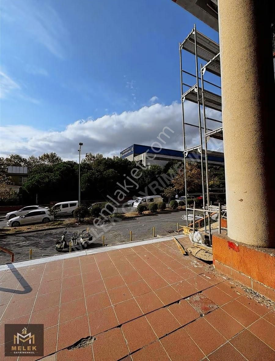 Tekstilkentte Kiralık 90 M2 Dükkan - Görsel 8