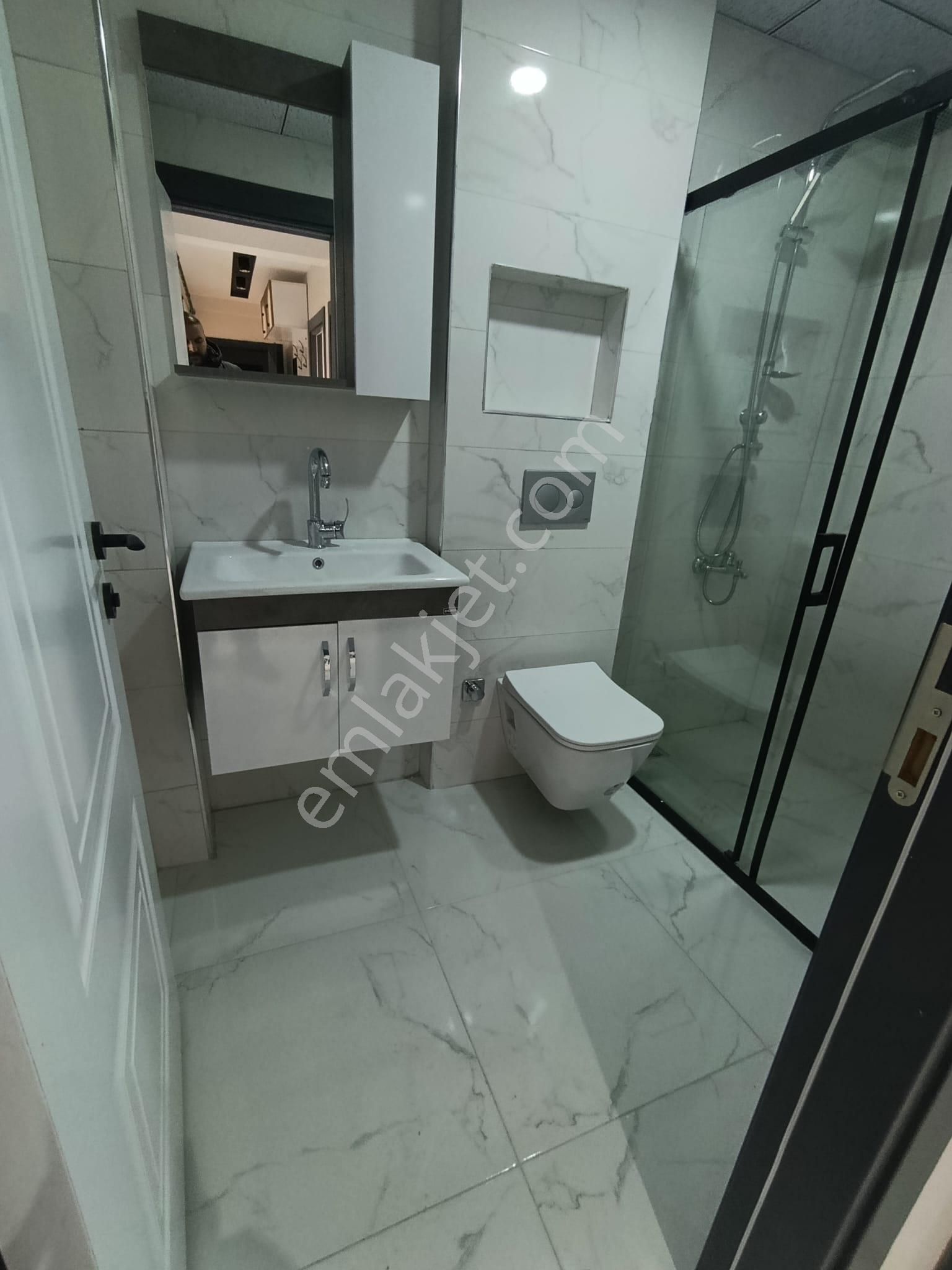 Çamlıca Mahallesinde 3+1 Sıfır Daire - Görsel 14