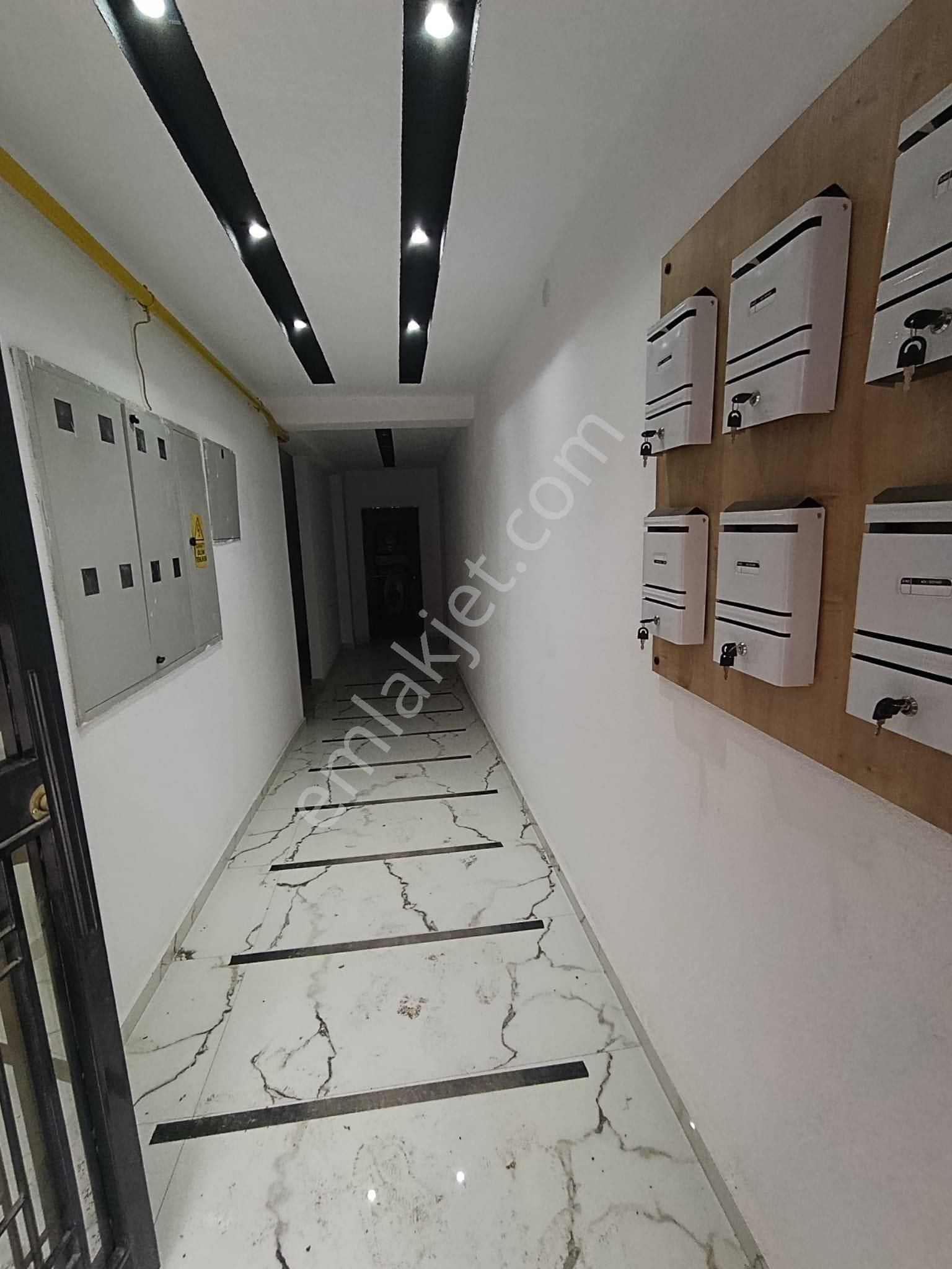 Çamlıca Mahallesinde 3+1 Sıfır Daire - Görsel 19