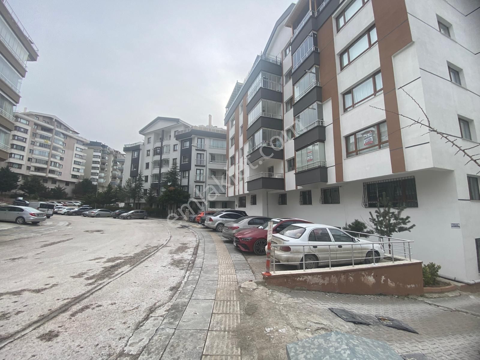 Emaks'tan Firsat 2+1/mevlana Bulv. Yakını/1165 Cd.üzeri/bakımlı - Görsel 18