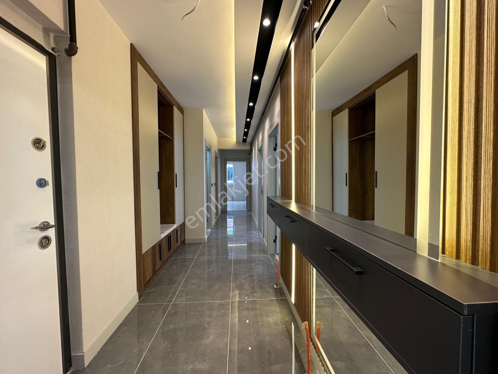 Özçelikler Den Bölgenin En Geniş En İyi 3+1 Daire - Görsel 28