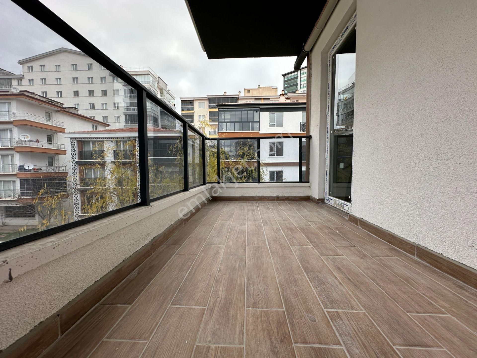 Özçelikler Den Bölgenin En Geniş En İyi 3+1 Daire - Görsel 33