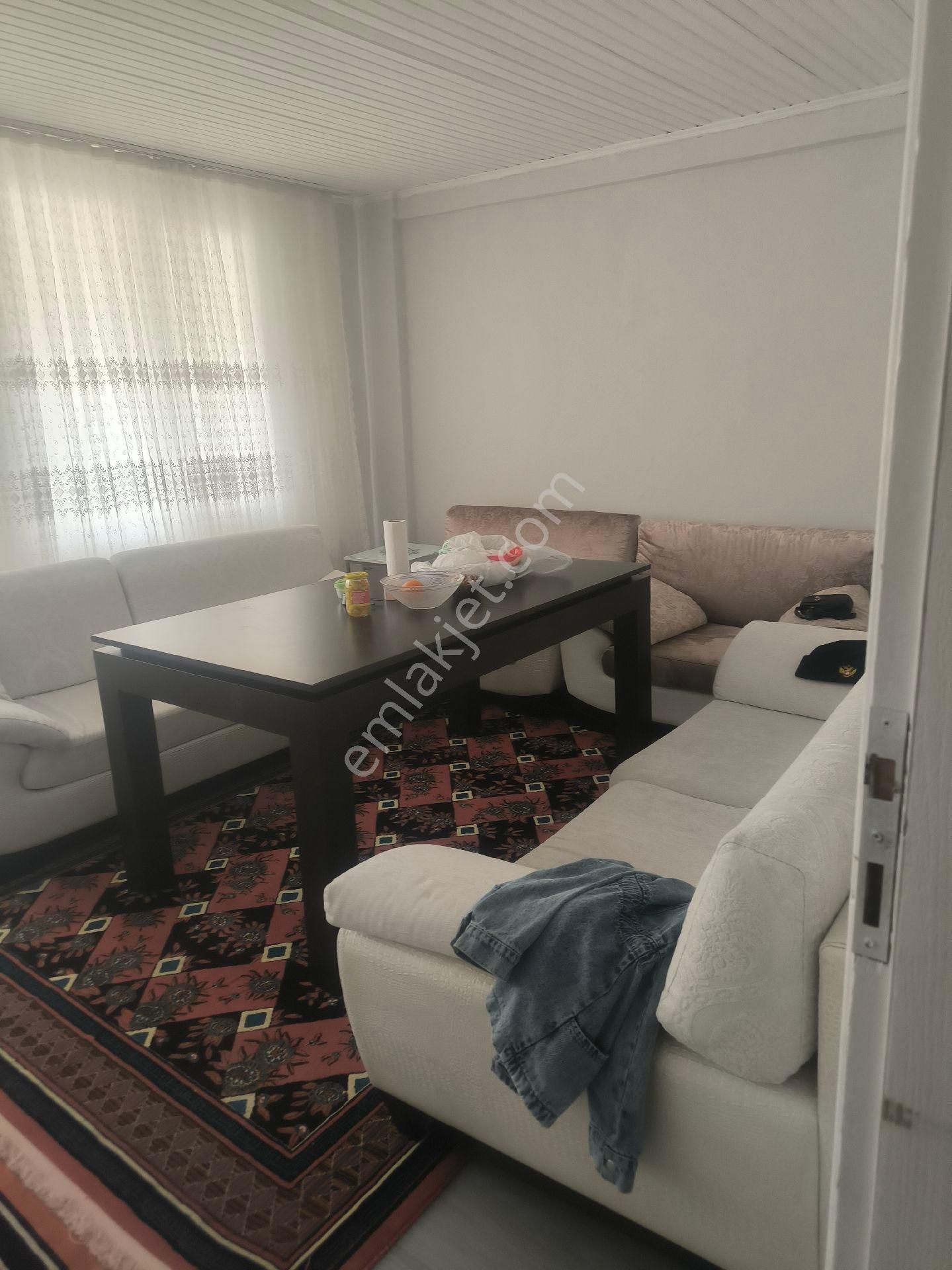 Pendik Üst Kaynarca Esenler Mahallesinde 3+1 Üçüncü Kat Doğalgaz Kombili Kiralık Daire - Görsel 6