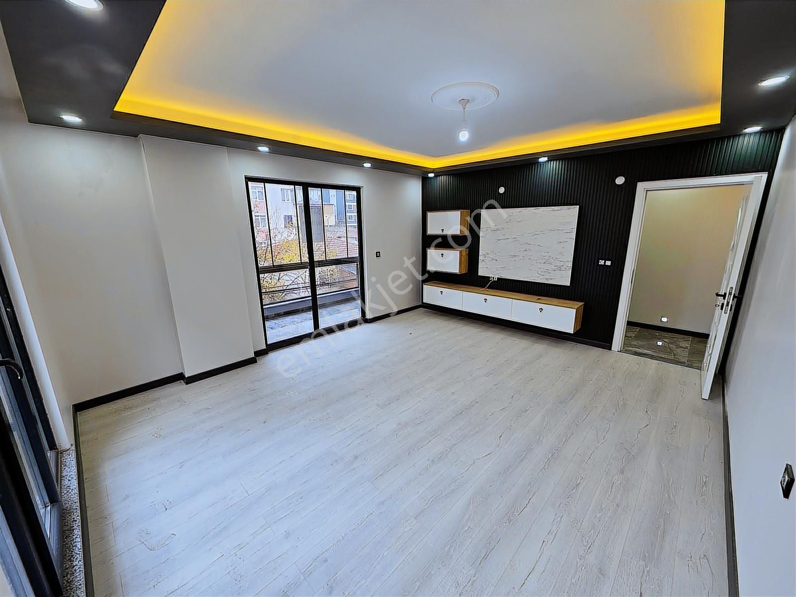 Kapaklı'nın En Merkezi Konumunda - Okulun Yanıbaşında Lüks 3+1 - Görsel 18