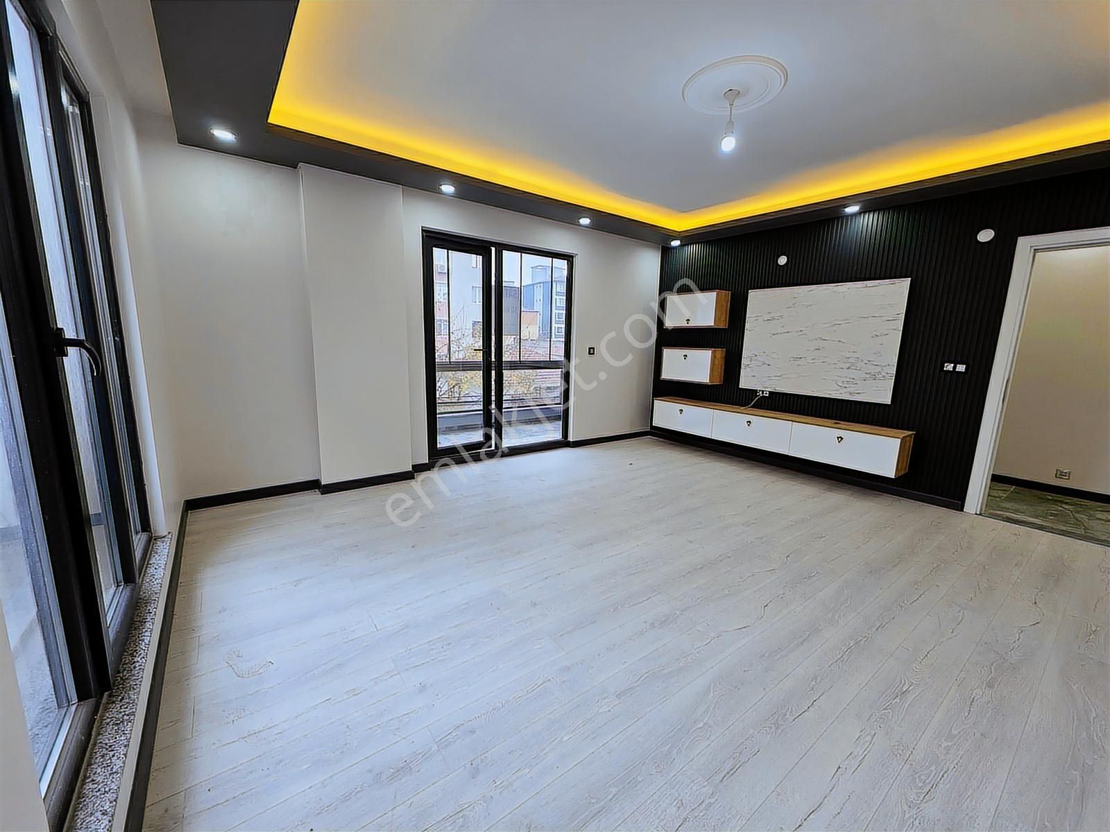 Kapaklı'nın En Merkezi Konumunda - Okulun Yanıbaşında Lüks 3+1 - Görsel 27