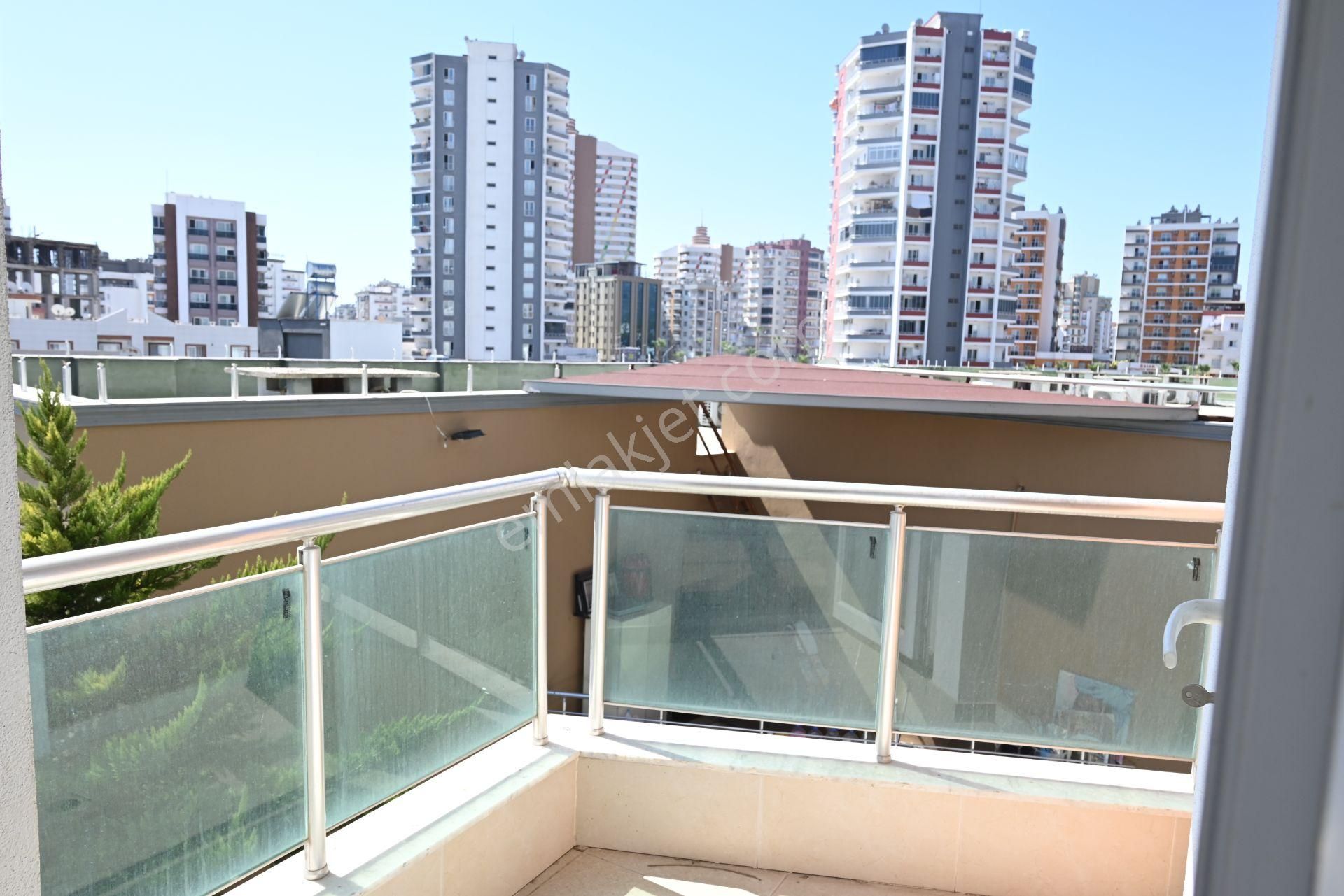 Üstünkent Emlak'tan Caddeye Yakın Konumda 2+1 Kiralık Daire - Görsel 37
