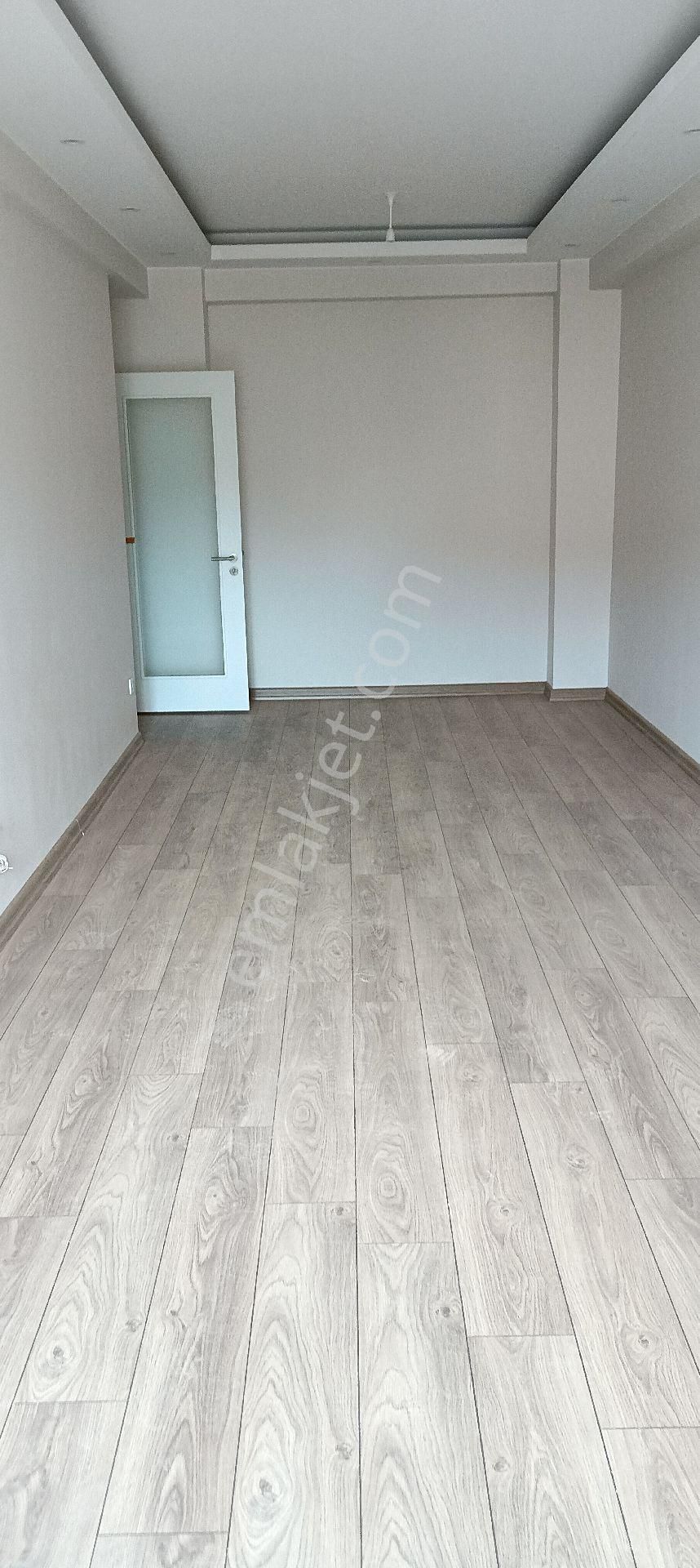 Küçükyalı Atatürk Cd Sıfır 2+1 Kombili Kat 2 - Görsel 4