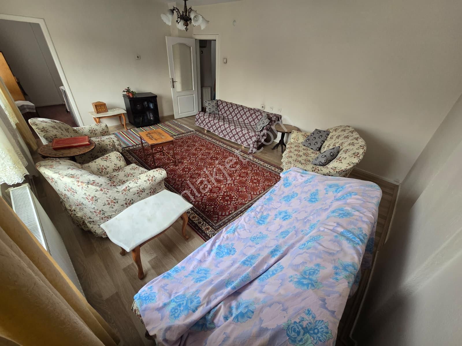 Sincan Mareşal Ç. Mah.'de Cadde Üzeri 2.ara Kat Geniş M² Çift Balkon Yapılı - Görsel 2