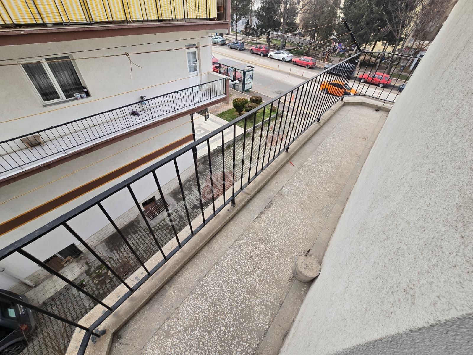 Sincan Mareşal Ç. Mah.'de Cadde Üzeri 2.ara Kat Geniş M² Çift Balkon Yapılı - Görsel 10