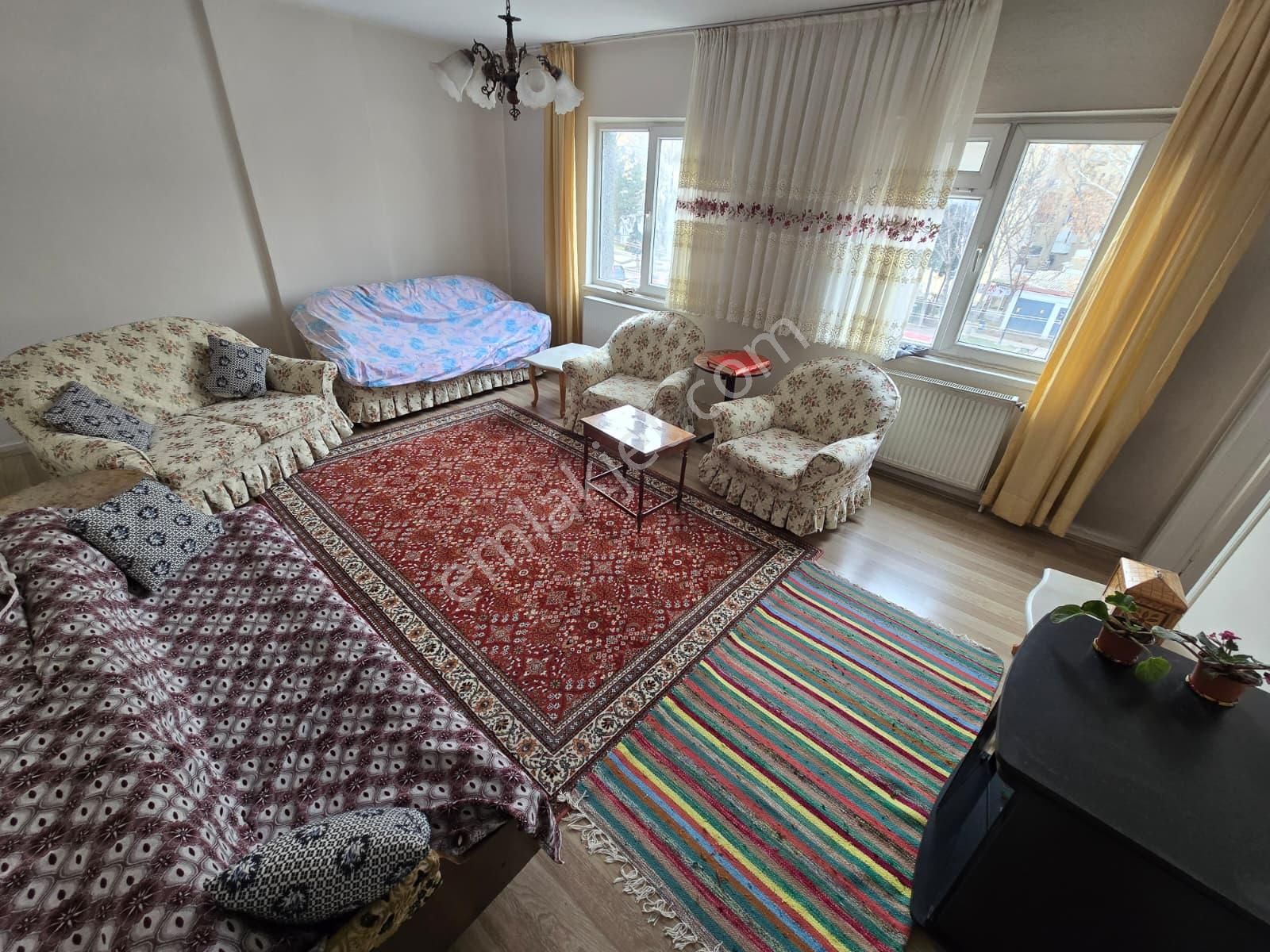 Sincan Mareşal Ç. Mah.'de Cadde Üzeri 2.ara Kat Geniş M² Çift Balkon Yapılı - Görsel 7