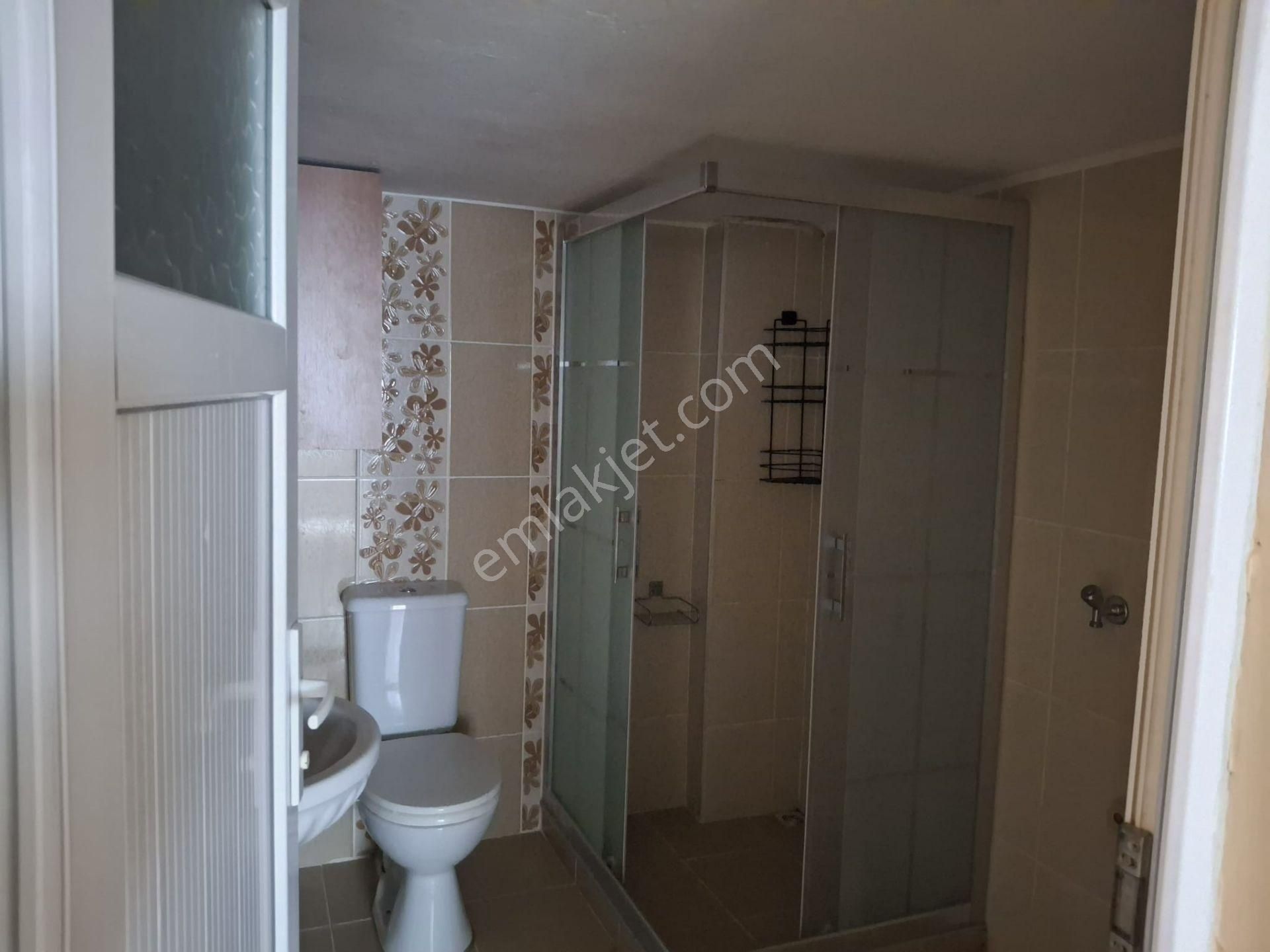 Taşkent De Aile Apartmanında Bakımlı Daire - Görsel 6