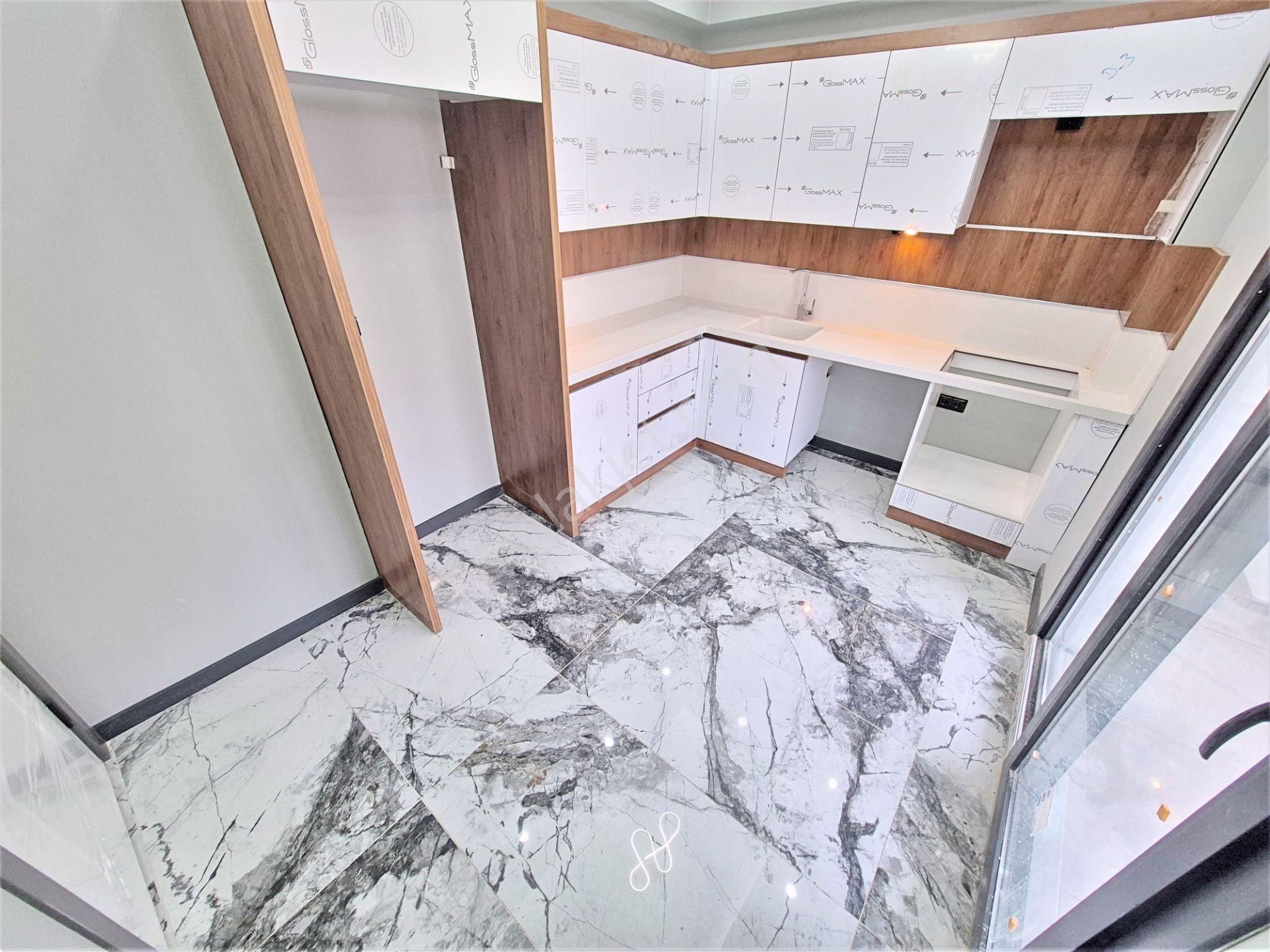 🌀gültaş Emlak’tan Edremit Merkezde Satılık 2+1 Ultra Lüks Asansörlü Daire