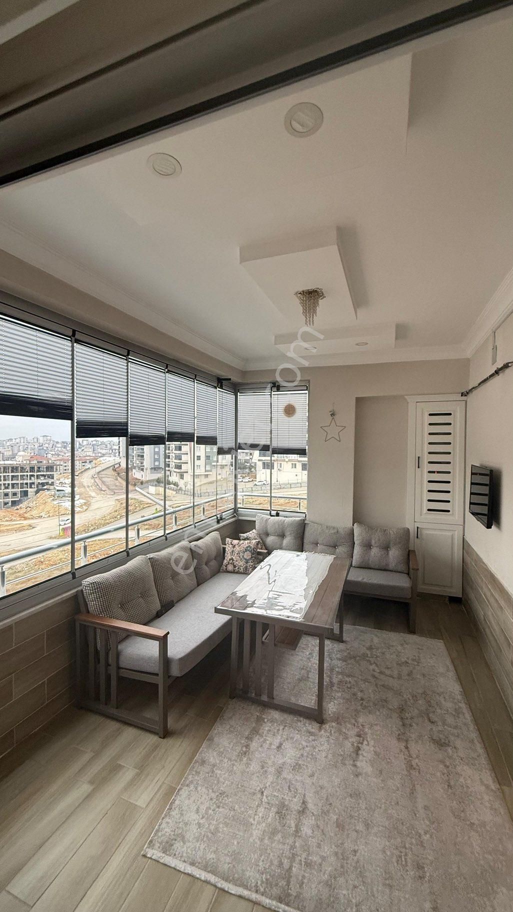 Bülbülzade Mahallesinde Ara Kat Ön Cephe Bakımlı Satılık 2+1 Daire - Görsel 7