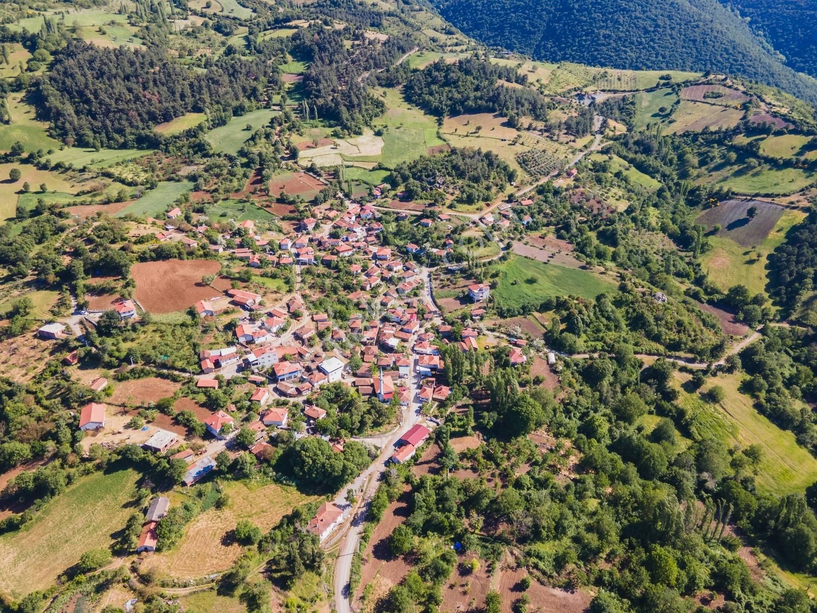 Yatırım Başkenti Balıkesir Kepsut'ta Köyiçi 328m² İmarlı Arsa - Görsel 8