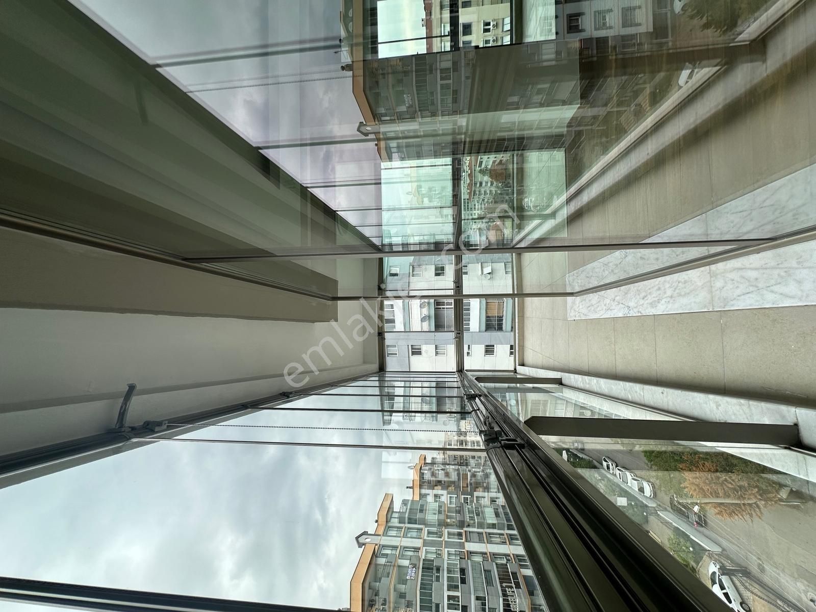 Narlıdere Ilıca'da Kiralık Full Deniz Manzaralı 3+1 Rezidans - Görsel 4