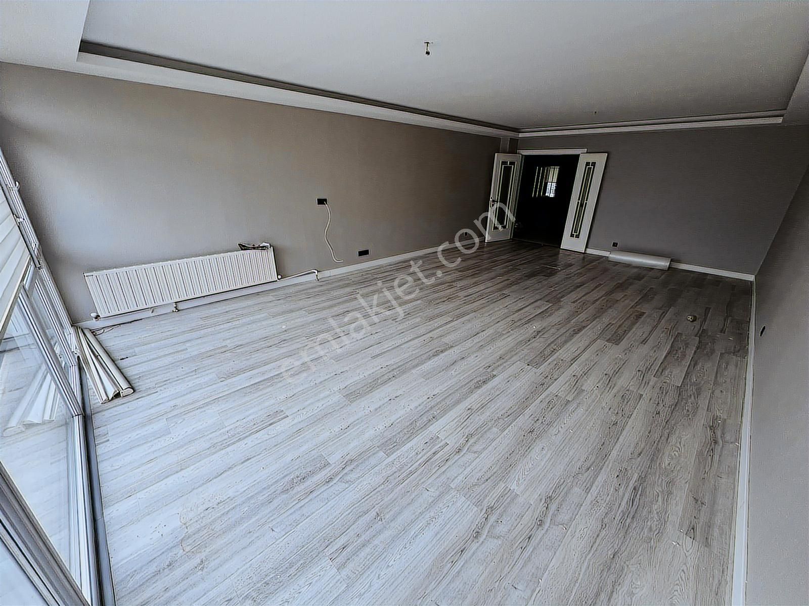 Eryaman Havuzlu Evlerde Lüks 4+1 Kiralık Daire - Görsel 11