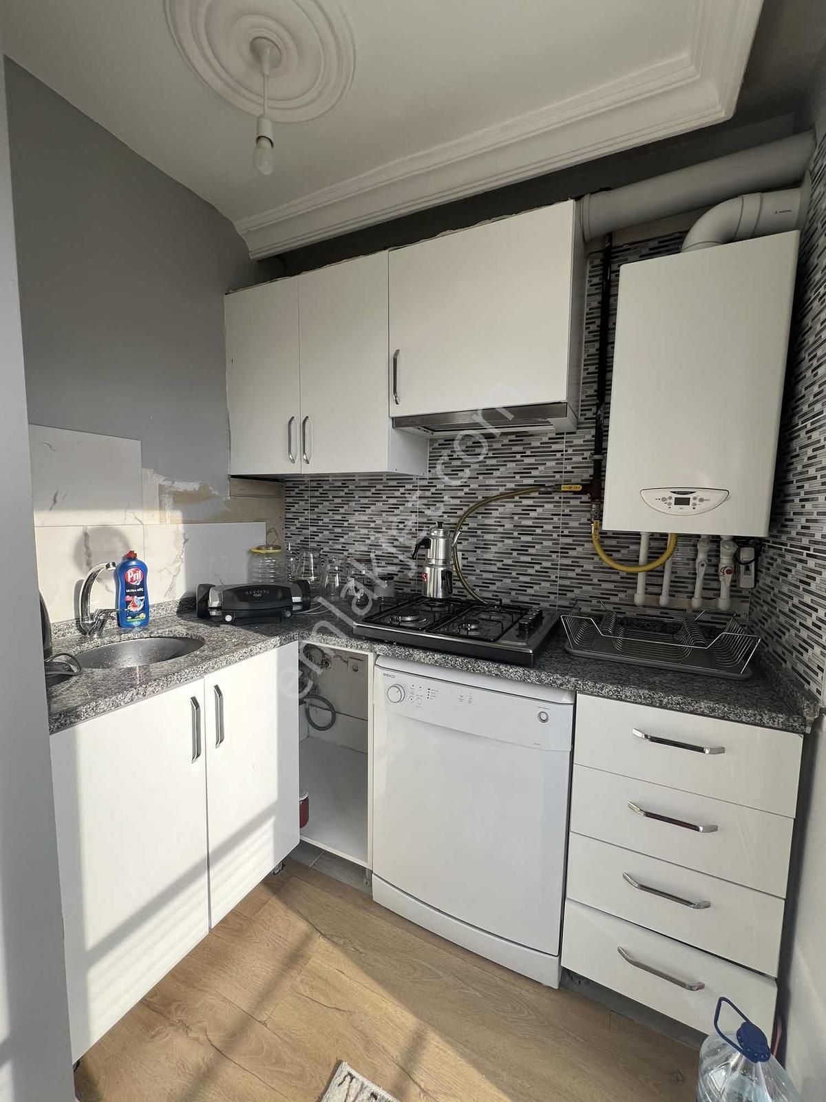 Zümrütevlerde Muhteşem Fırsat! 2+1 Satılık Daire - Görsel 19