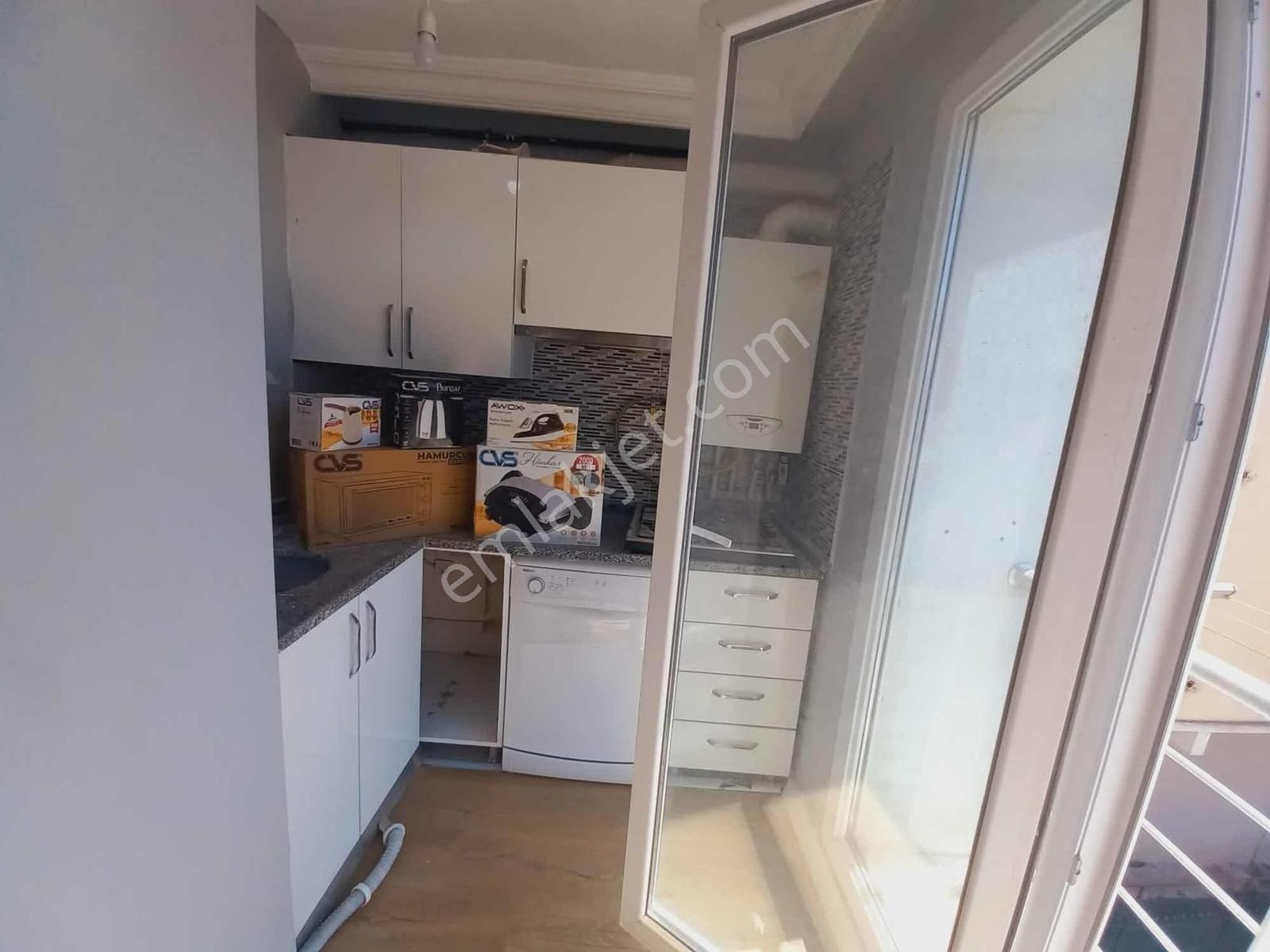 Zümrütevlerde Muhteşem Fırsat! 2+1 Satılık Daire - Görsel 9