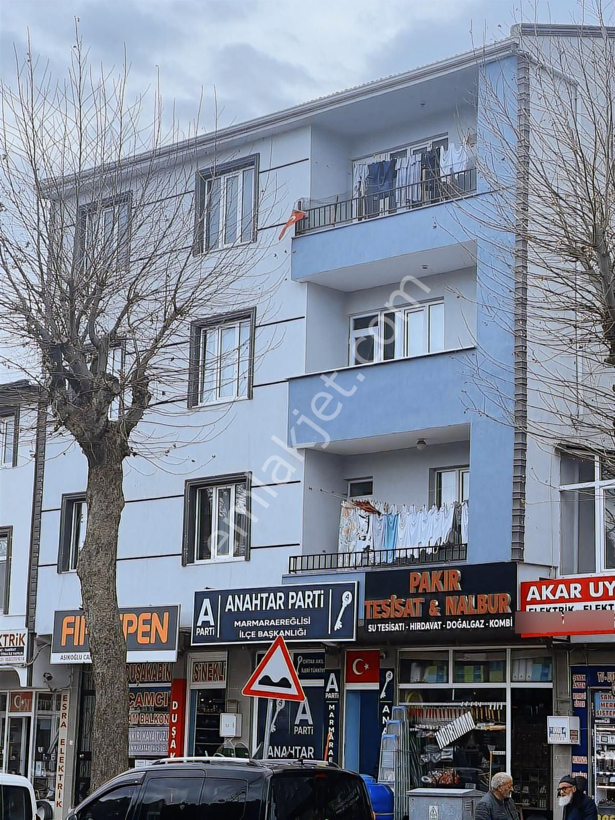 Marmarereğlisi Merkezde Cadde Üzeri 2+1 Doğalgazlı Daire