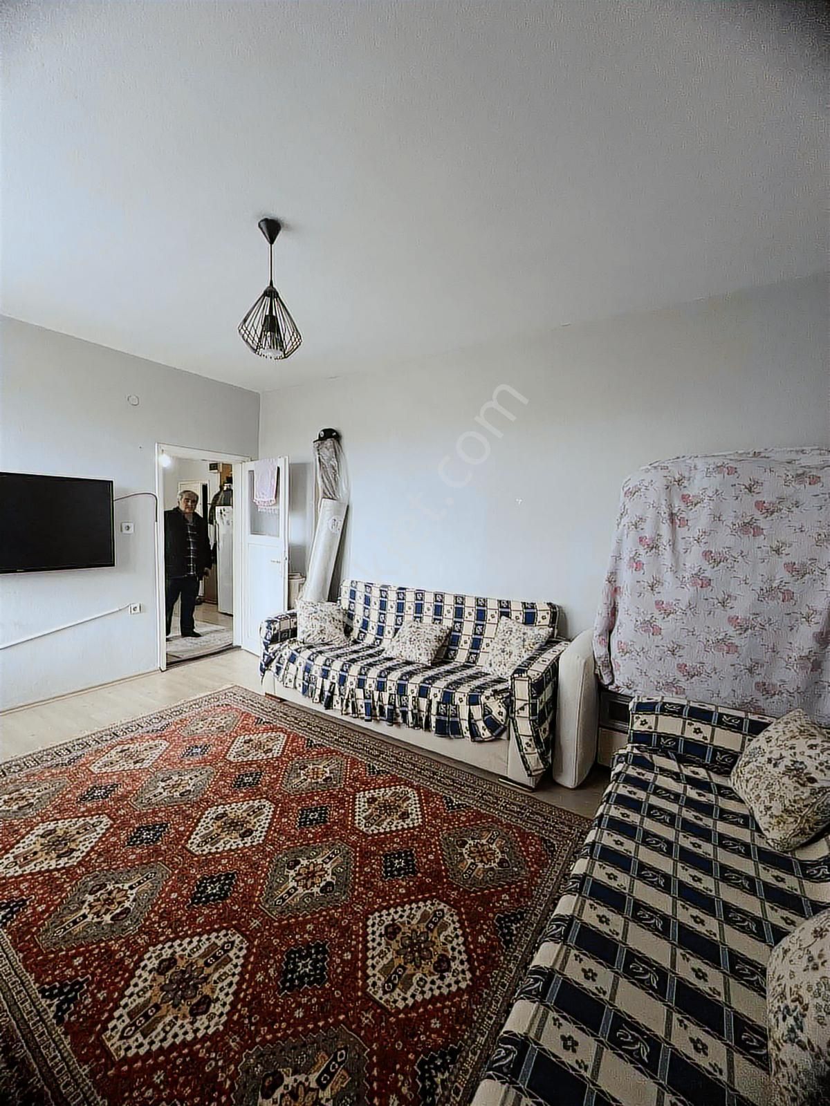 Marmarereğlisi Merkezde Cadde Üzeri 2+1 Doğalgazlı Daire - Görsel 8