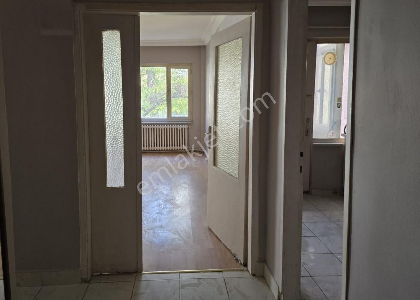 Kazımiye Mah.alşahin Sitesinde Kiralık 3+1 Daire