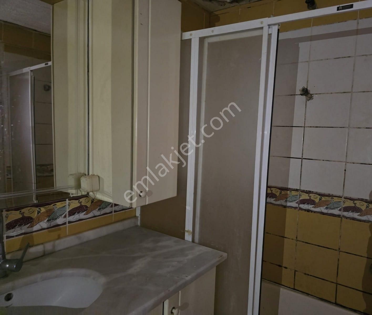 Kazımiye Mah.alşahin Sitesinde Kiralık 3+1 Daire - Görsel 3