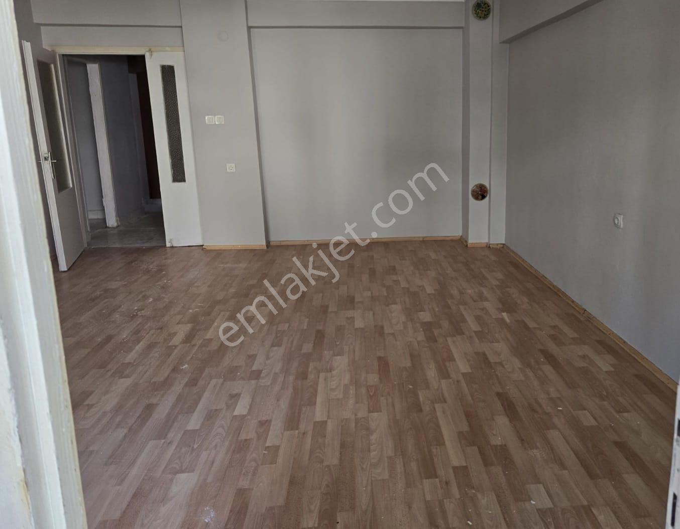 Kazımiye Mah.alşahin Sitesinde Kiralık 3+1 Daire - Görsel 7