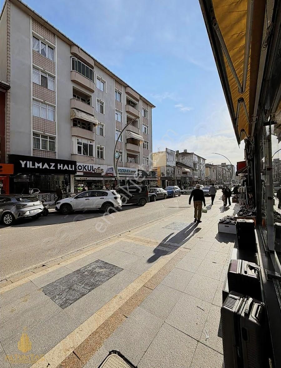 İşinizi Merkeze Taşıyın! Ağadere Cd. Çarşı Merkezde Kiralık Ofis