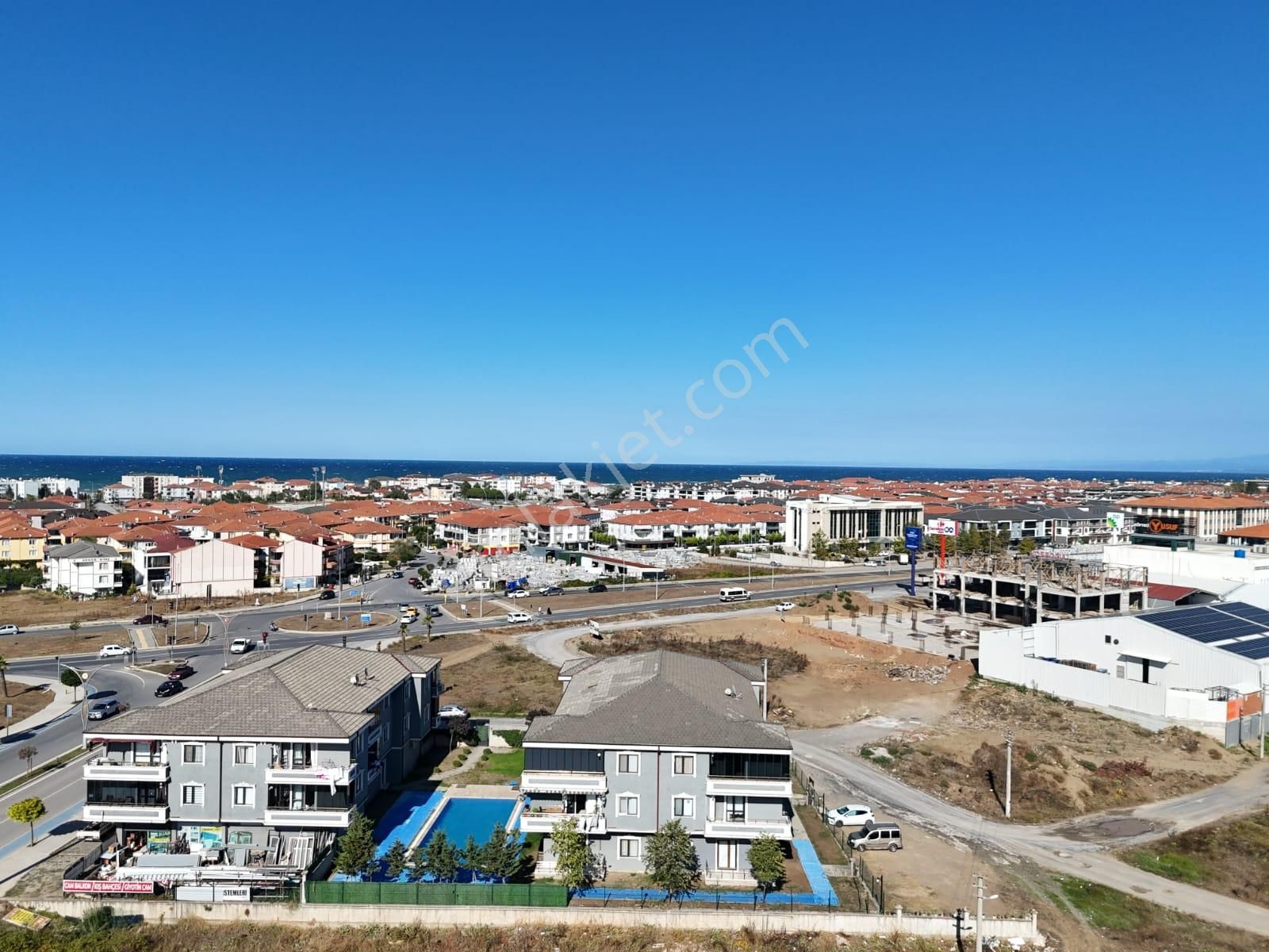 Merkezi Konumlu Havuzlu Butik Sitede Havuz Cephe 2+1 - Görsel 4