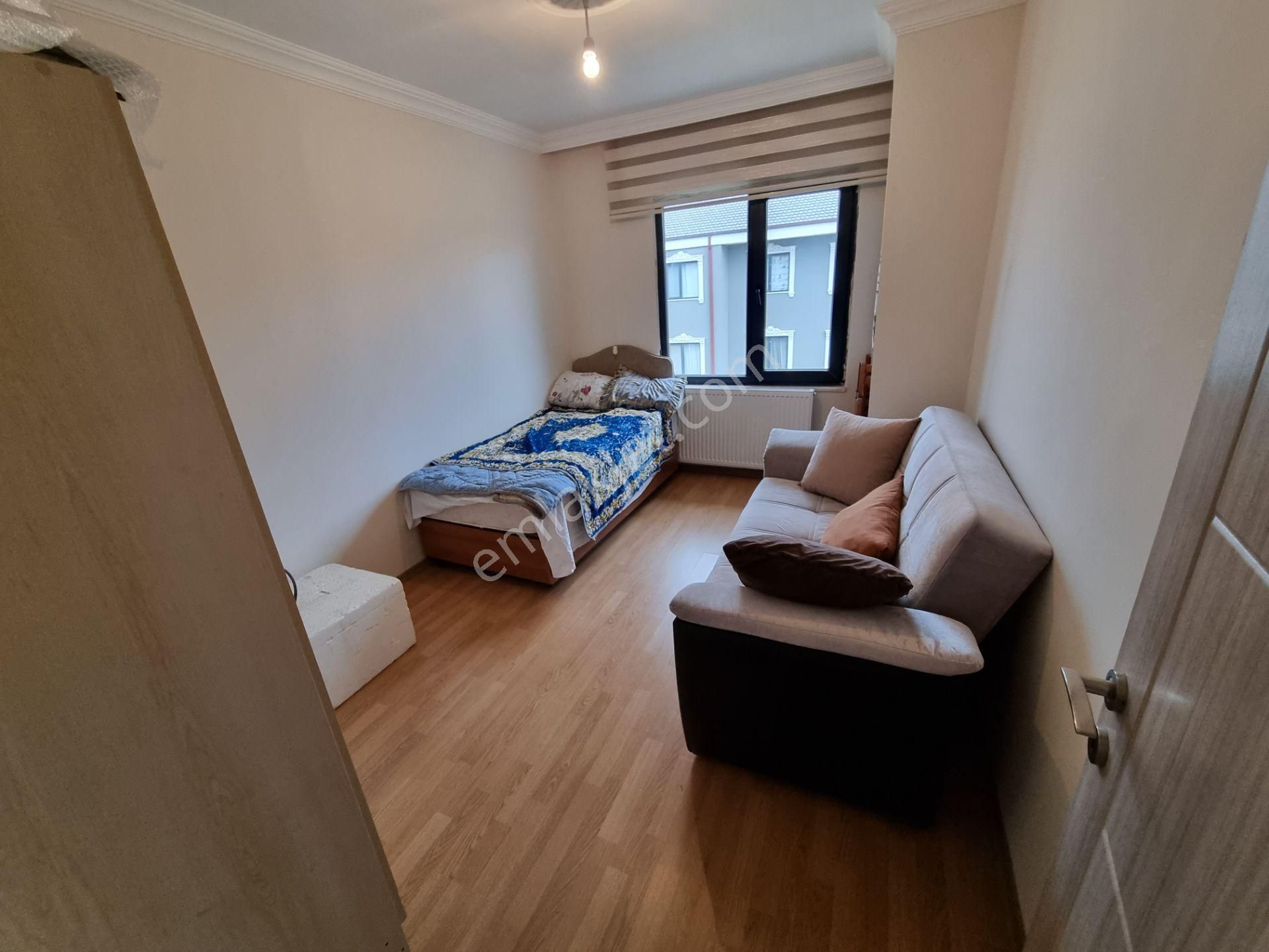 Merkezi Konumlu Havuzlu Butik Sitede Havuz Cephe 2+1 - Görsel 14