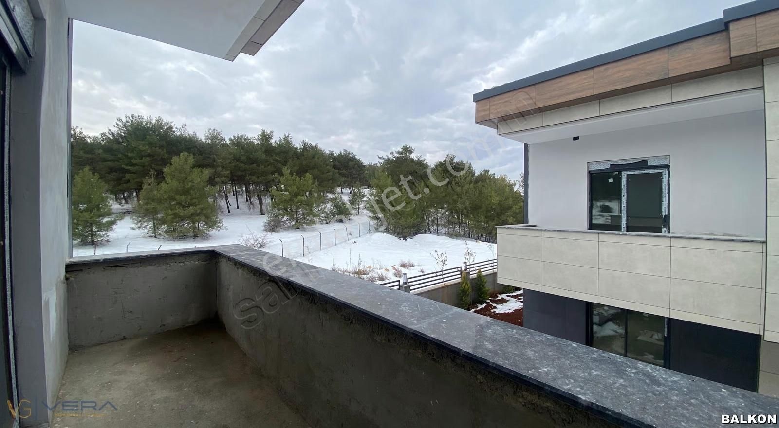 Yamaçtepe'de Ormana Sıfır Satılık 7+1 Ultra Lüks Villa - Görsel 19