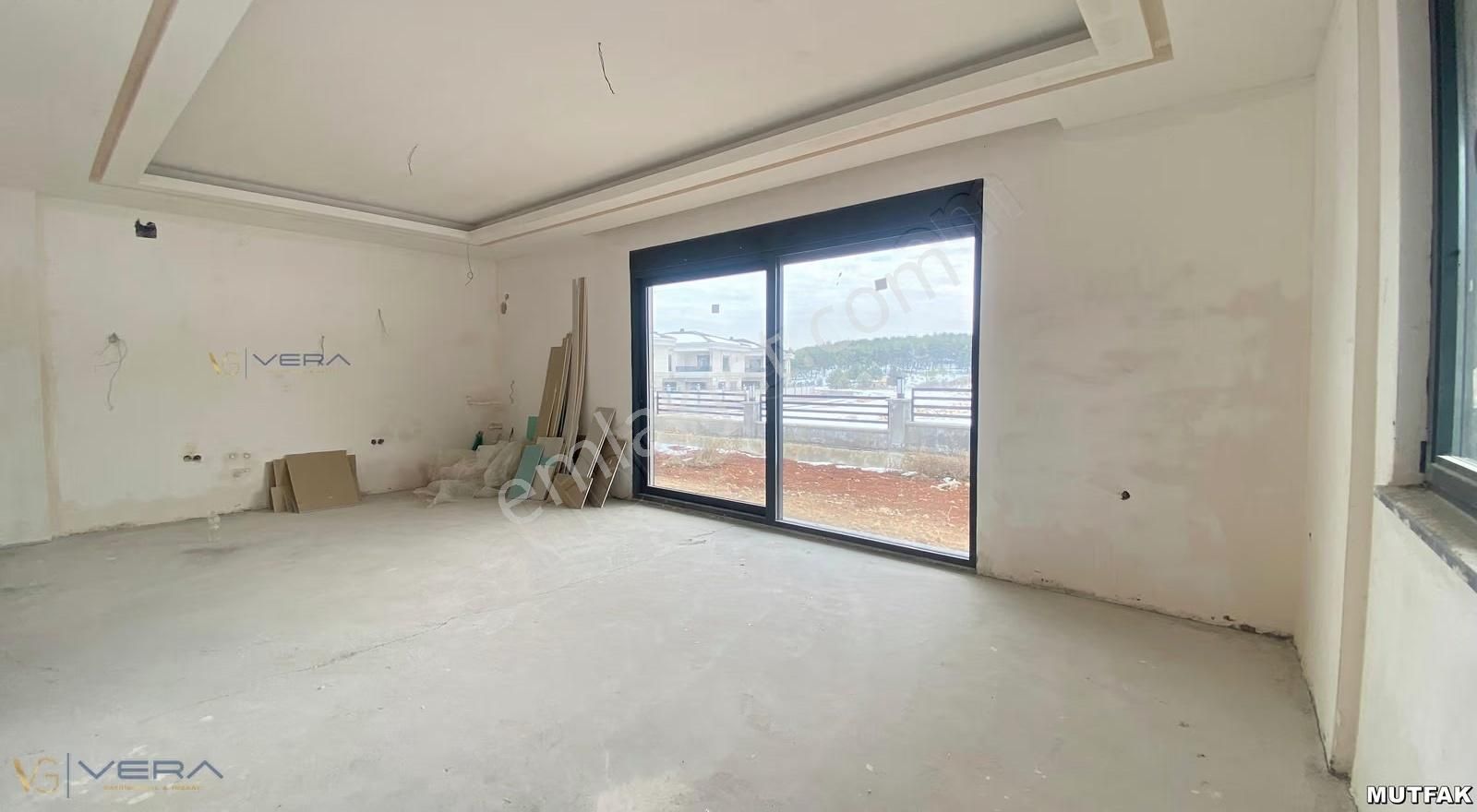 Yamaçtepe'de Ormana Sıfır Satılık 7+1 Ultra Lüks Villa - Görsel 3