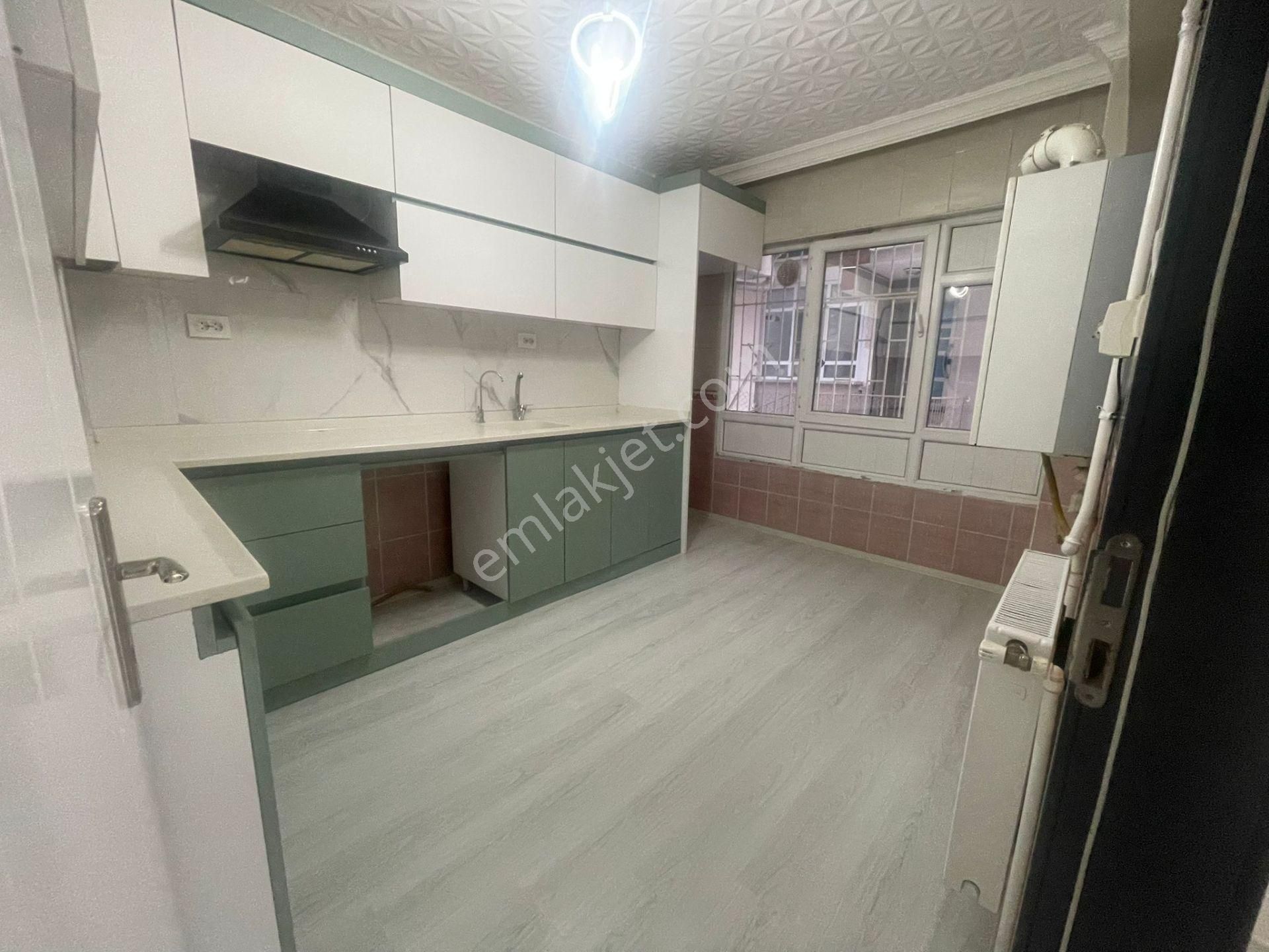 Sincan Atatürk Mah.'de Yapılı Masrafsız Merkeze Yakın Satılık Daire