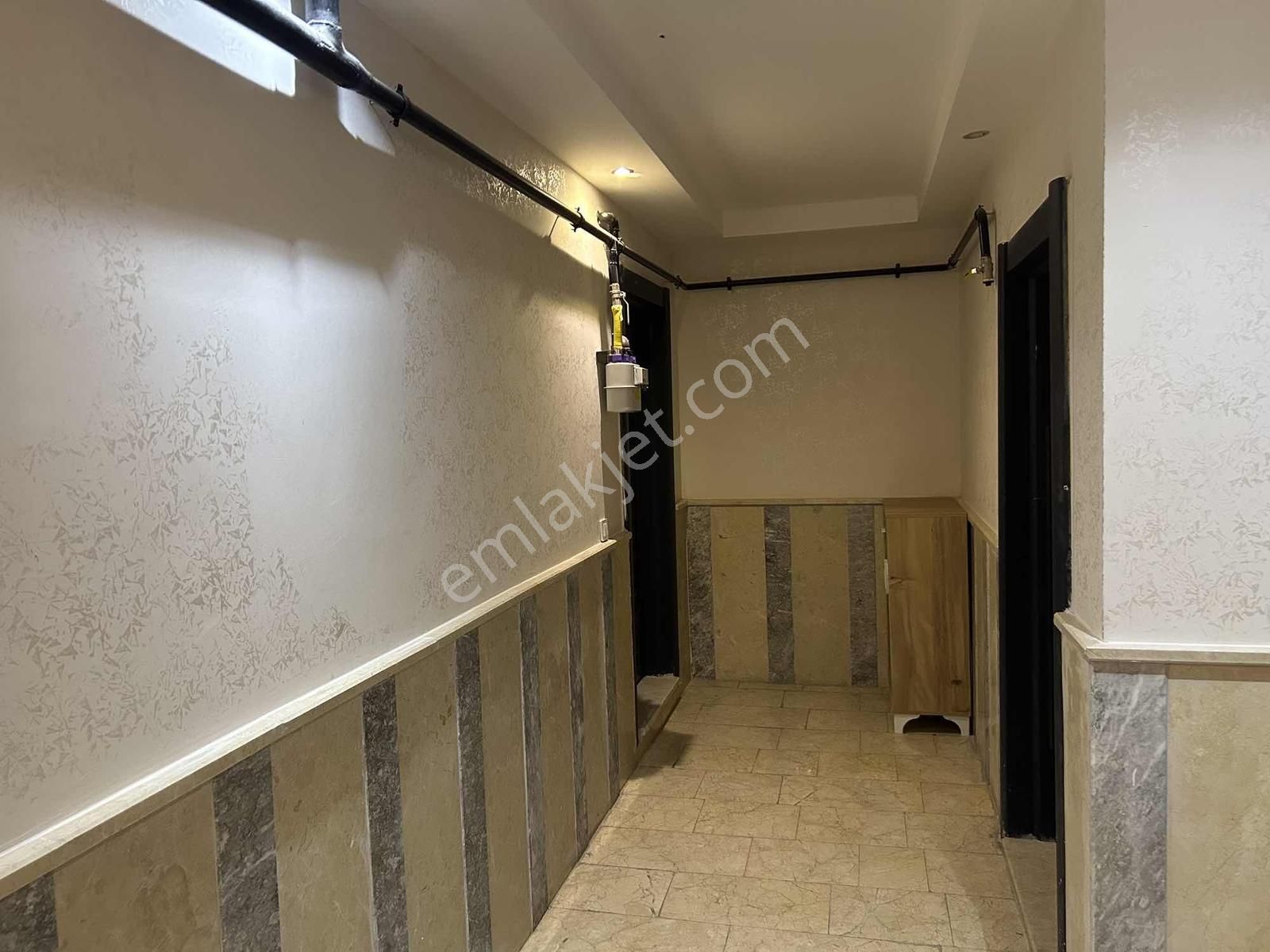 Kuşadası Merkeze Yakı Eşyalı 1+1 Daire - Görsel 26