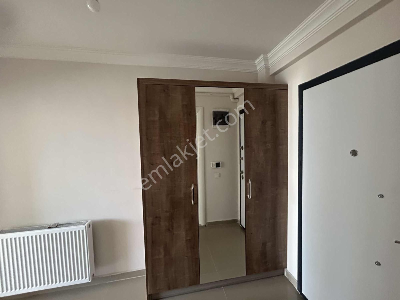 Kuşadası Merkeze Yakı Eşyalı 1+1 Daire - Görsel 21