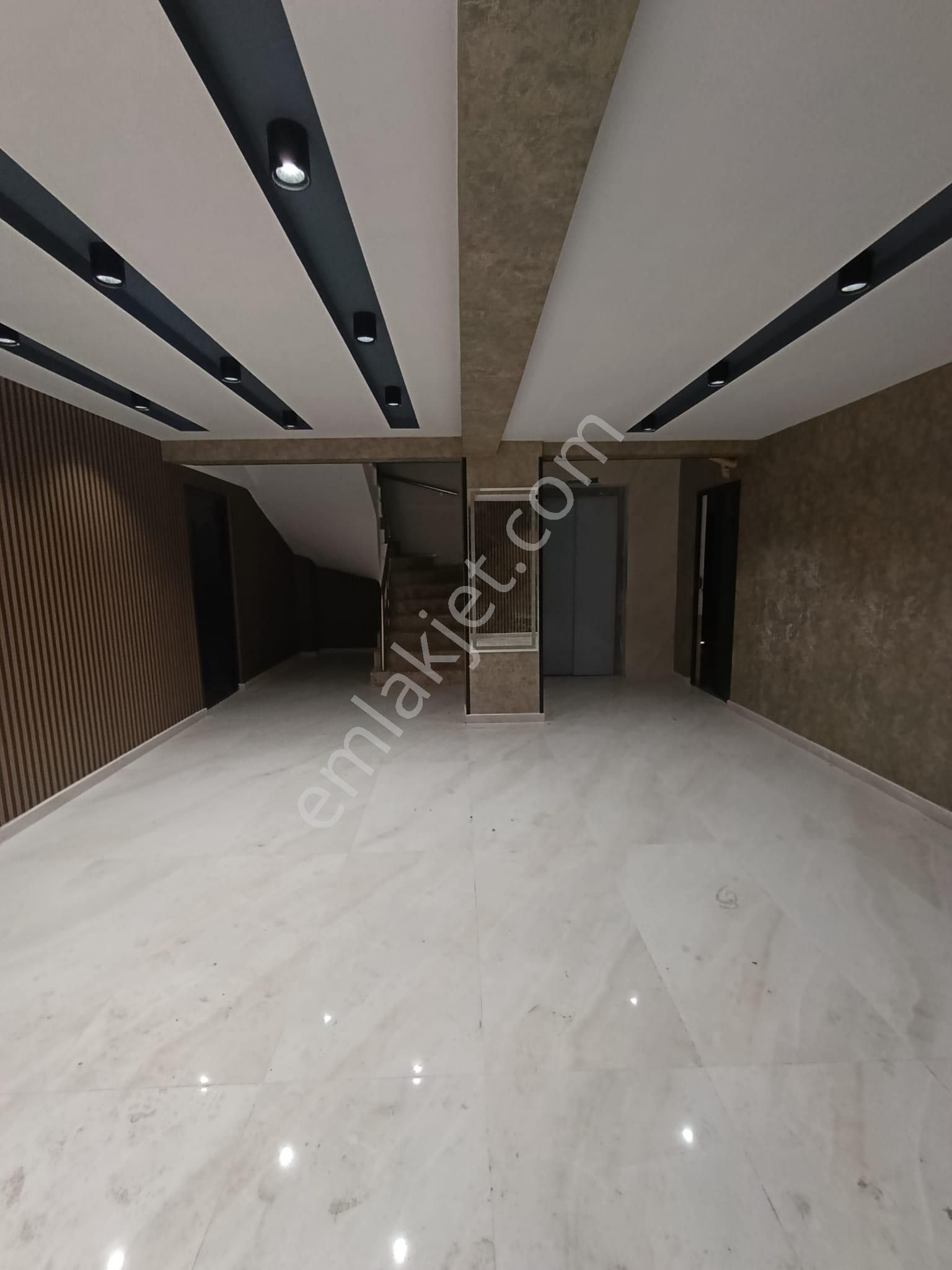 Çamlıca Mahallesinde Sıfır 1+1 Daire - Görsel 9