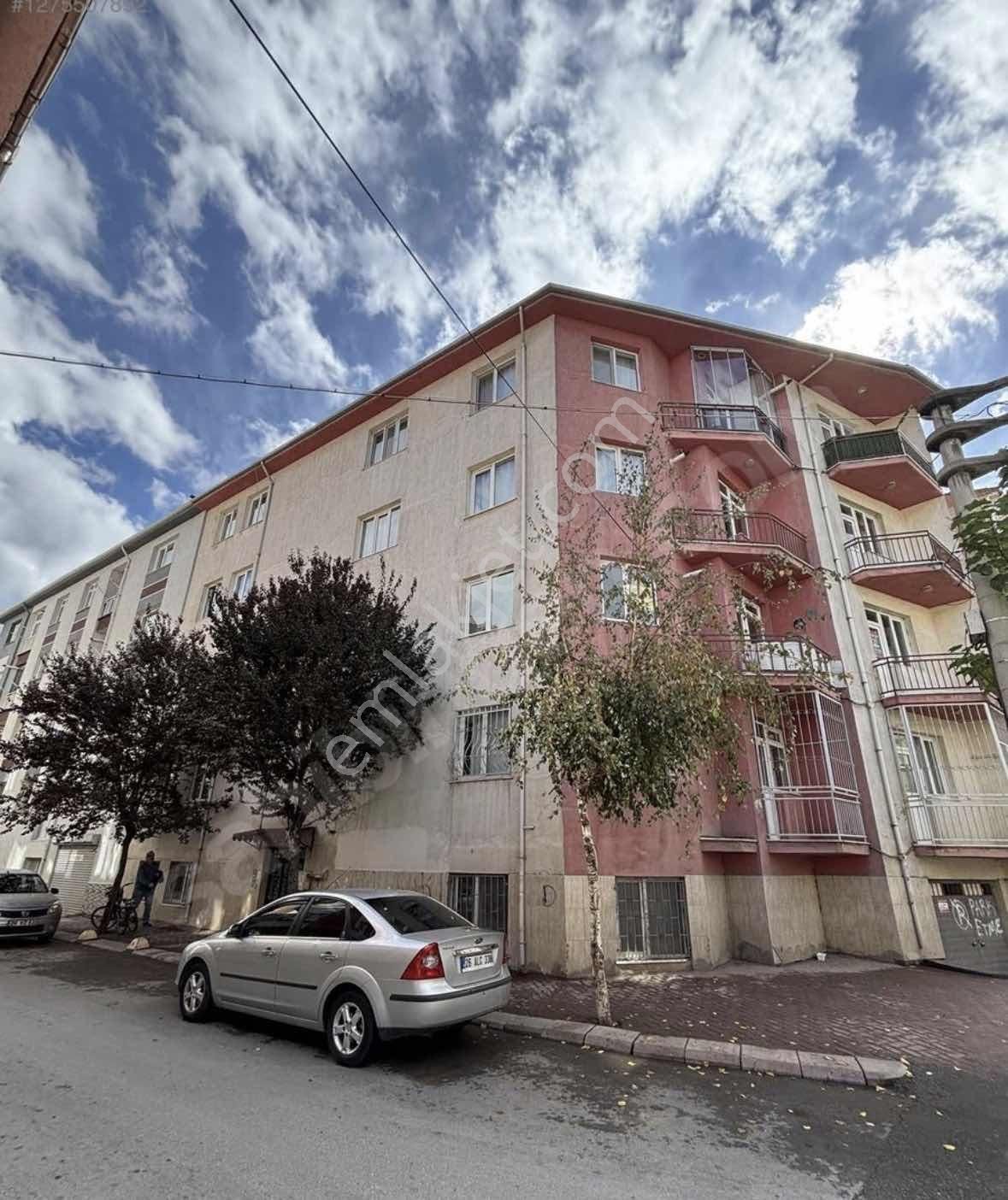 Krc İnşaattan Ömerağa Mahallesinde Satılık 2+1 Daire