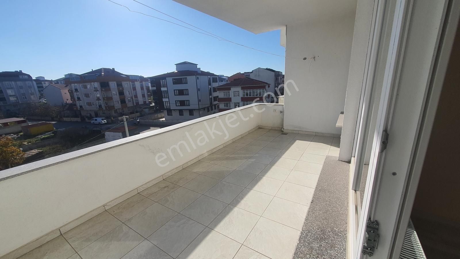 Geniş Teraslı, Otoparklı, Güney Cephe 3+1 - Görsel 18