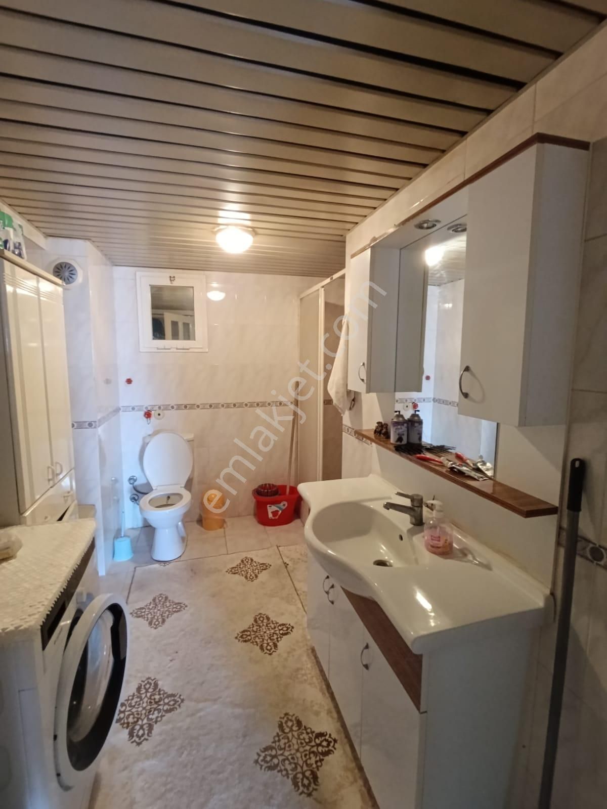 Otoparklı Asansörlü Ve D.gazlı Ara Kat Full Eşyalı 3+1 Kiralık Daire! - Görsel 26