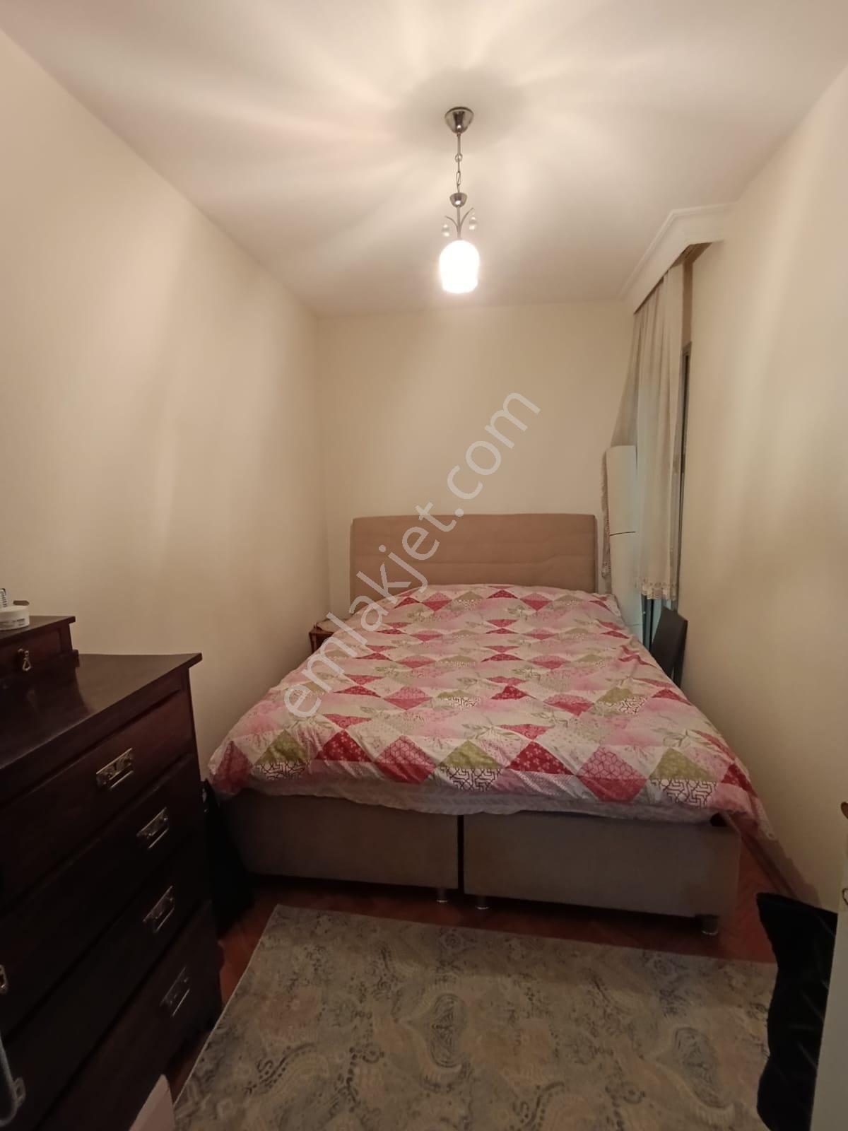 Otoparklı Asansörlü Ve D.gazlı Ara Kat Full Eşyalı 3+1 Kiralık Daire! - Görsel 28
