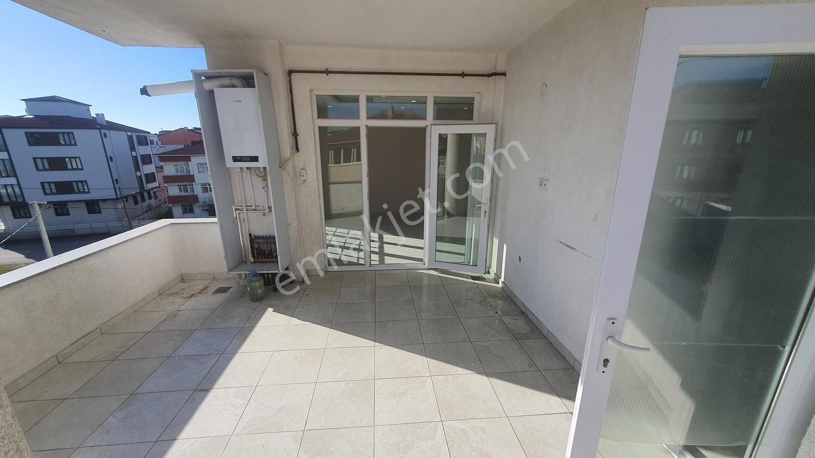 Geniş Teraslı, Otoparklı, Güney Cephe 3+1 - Görsel 7