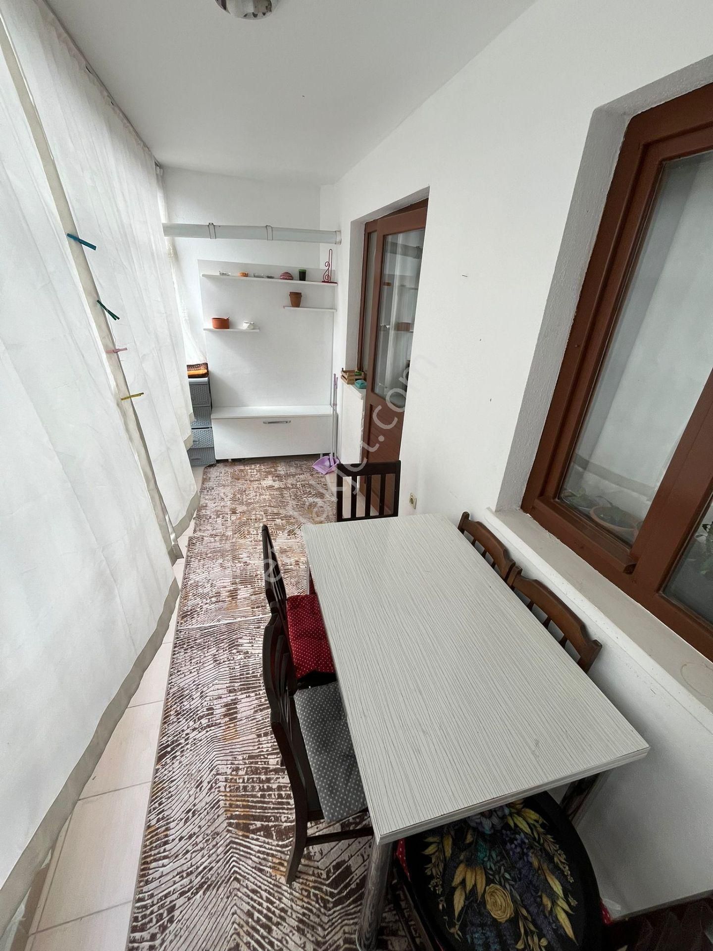 Kuşcağız Mahallesi'nde Orta Katta Yapılı 3+1 Daire! - Görsel 7