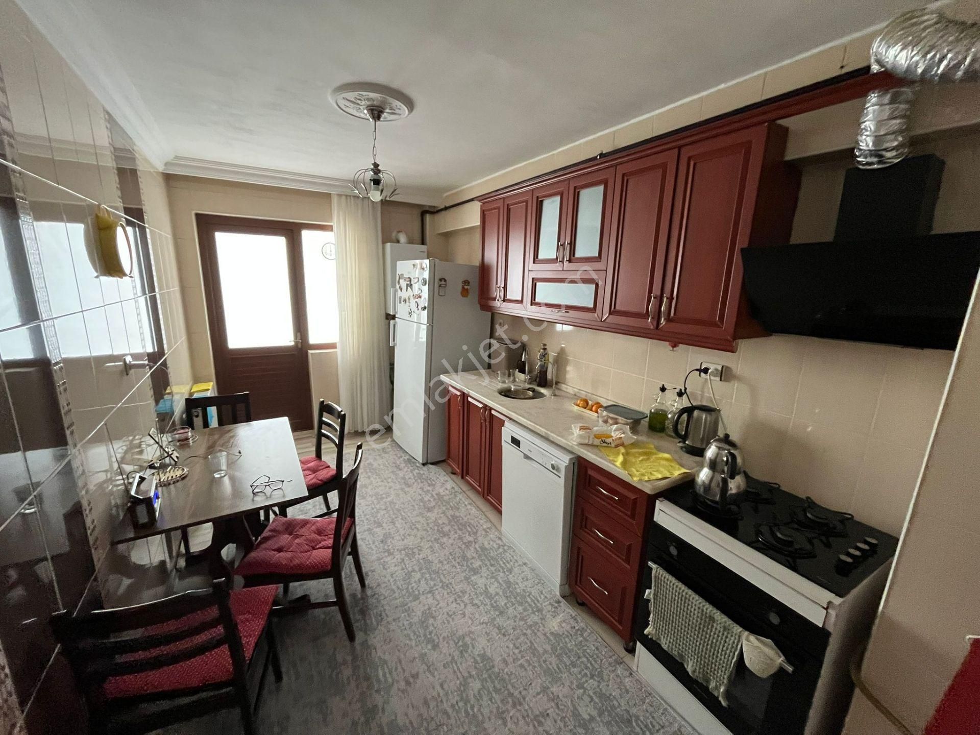 Kuşcağız Mahallesi'nde Orta Katta Yapılı 3+1 Daire! - Görsel 2